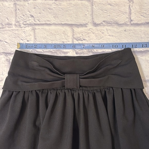 Kate Spade Kammy Skirt Bow Detail Black Stretchy Knit Pull-On Girls Size Medium - Picture 8 of 10